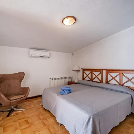 Hébergement de vacances Consuelo By Interhome *
